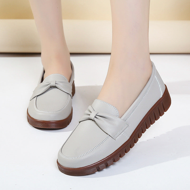 Women's Soft Bottom Soft Surface Comfort And Casual Flat Shoes